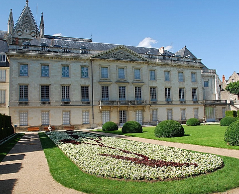 Le musée de Tours interdit les photos de ses oeuvres