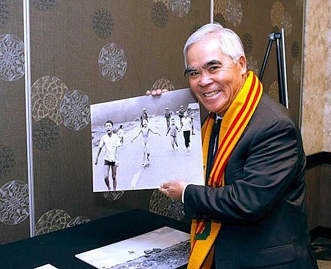 L'auteur de « Napalm Girl » Nick Ut prend sa retraite