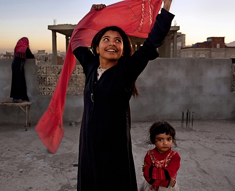 L'Arche du photojournalisme se lance avec «Too Young to Wed» L'Arche du photojournalisme se lance avec «Too Young to Wed»
