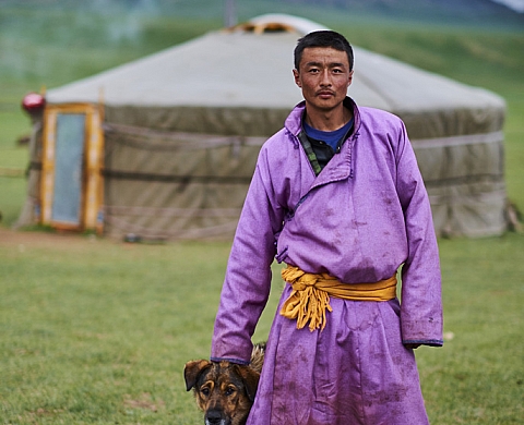 La Mongolie de Gengis Khan photographiée par Tuul et Bruno Morandi La Mongolie de Gengis Khan photographiée par Tuul et Bruno Morandi
