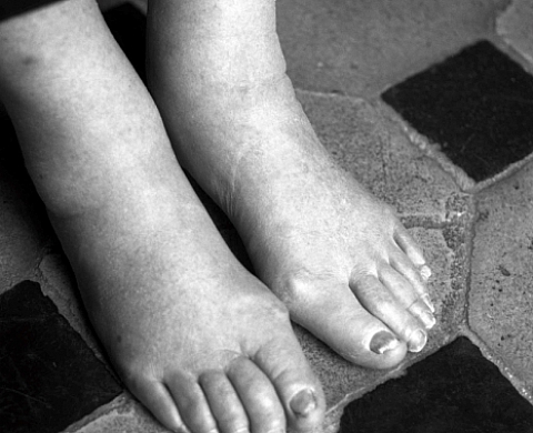 Amélie Debray - Pieds nus pour Visages connus