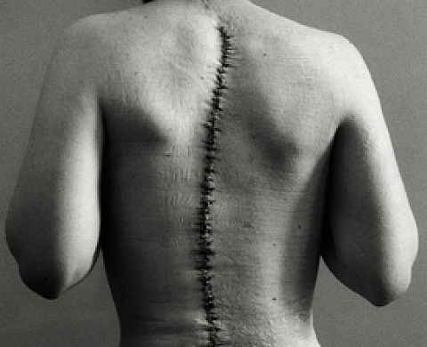 Sophie Ristelhueber désordres de lieux traversés par des événements majeurs